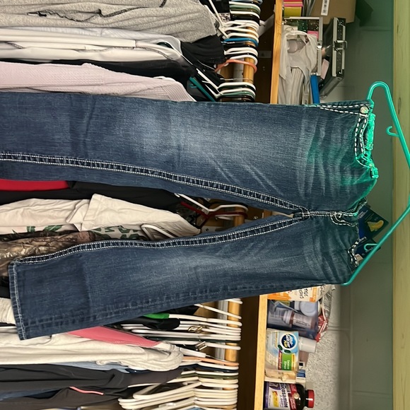 Miss me capris - Picture 3 of 3